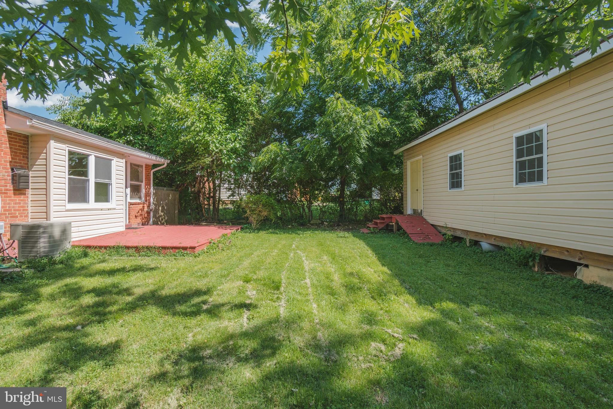 13010 Estelle Road Silver Spring, MD 20906 - Photo 36 of 39 back yard