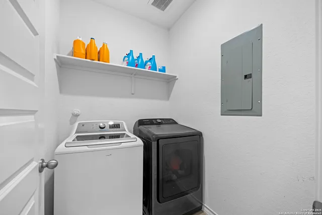 $2,300 | 10619 Revolver Trail, San Antonio, TX 78254