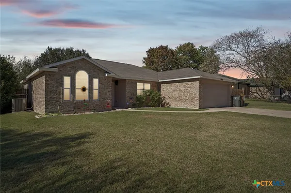 $1,600 | 2009 Starlight Drive, Killeen, TX 76543