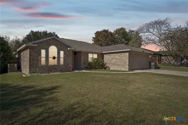$1,800 | 2009 Starlight Drive, Killeen, TX 76543