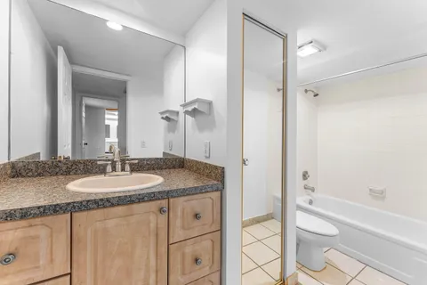 $369,900 | 1214 12th Lane, Palm Beach Gardens, FL 33418