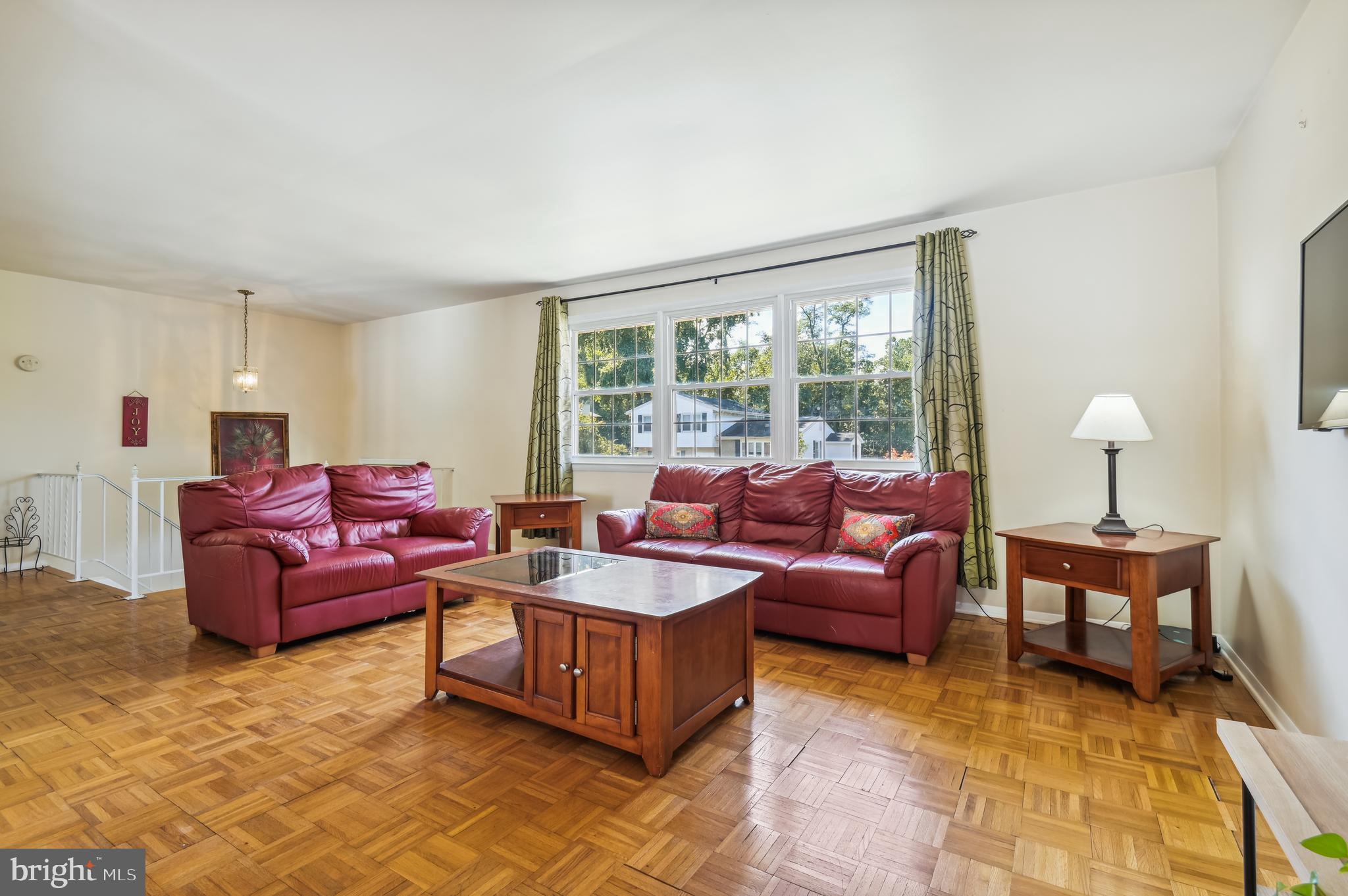 1004 Breezewick Road Towson, MD 21286 - Photo 7 of 30 Gallery Image 7