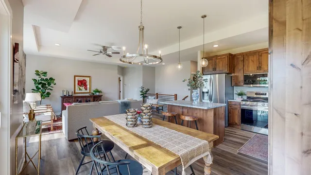 $499,900 | 509 Golfview Avenue, Zumbrota, MN 55992