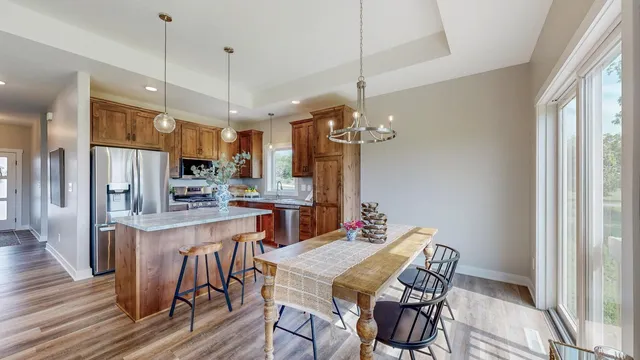 $499,900 | 509 Golfview Avenue, Zumbrota, MN 55992