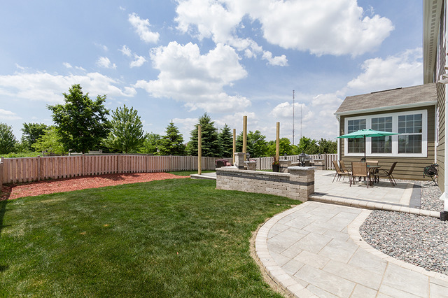 295 Monument Road Elgin, IL 60124 - Photo 23 of 25