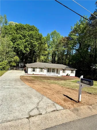 $365,000 | 2646 Pamela Drive Southwest, Snellville, GA 30078