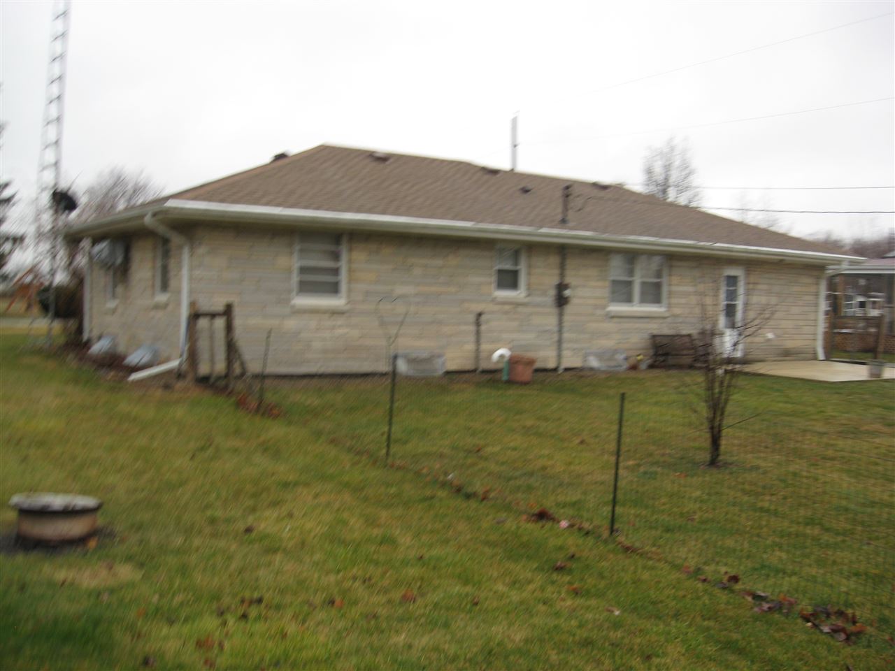304 West Brown Street Rochester, IN 46975 - Photo 10 of 12