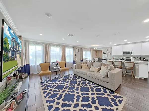 $3,800 | 8307 Olive Brook Drive, Wesley Chapel, FL 33545