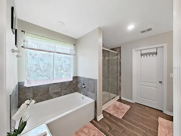 $3,800 | 8307 Olive Brook Drive, Wesley Chapel, FL 33545