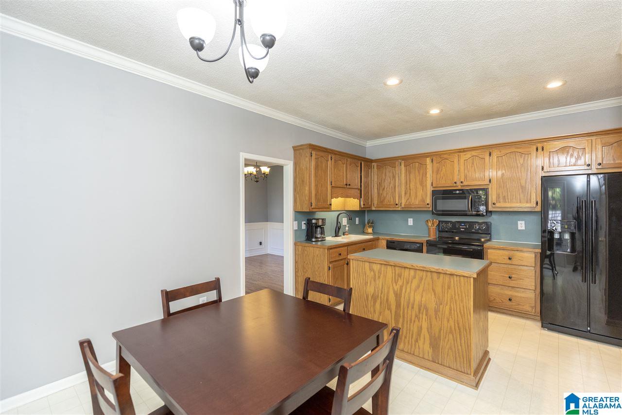 112 Kentwood Trail Alabaster, AL 35007 - Photo 10 of 21