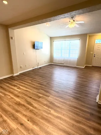 $262,500 | 6981 Park Square Drive, Unit C, Avon, IN 46123