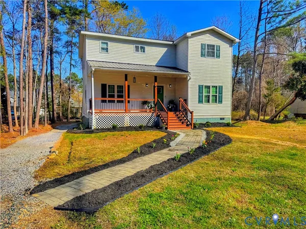 $445,000 | 2701 Perdue Avenue, Chester, VA 23831