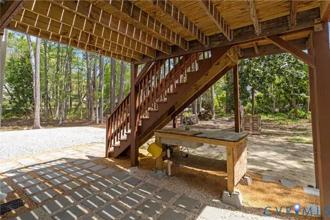 a view of outdoor space with lots of trees