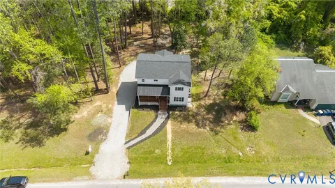 $445,000 | 2701 Perdue Avenue, Chester, VA 23831