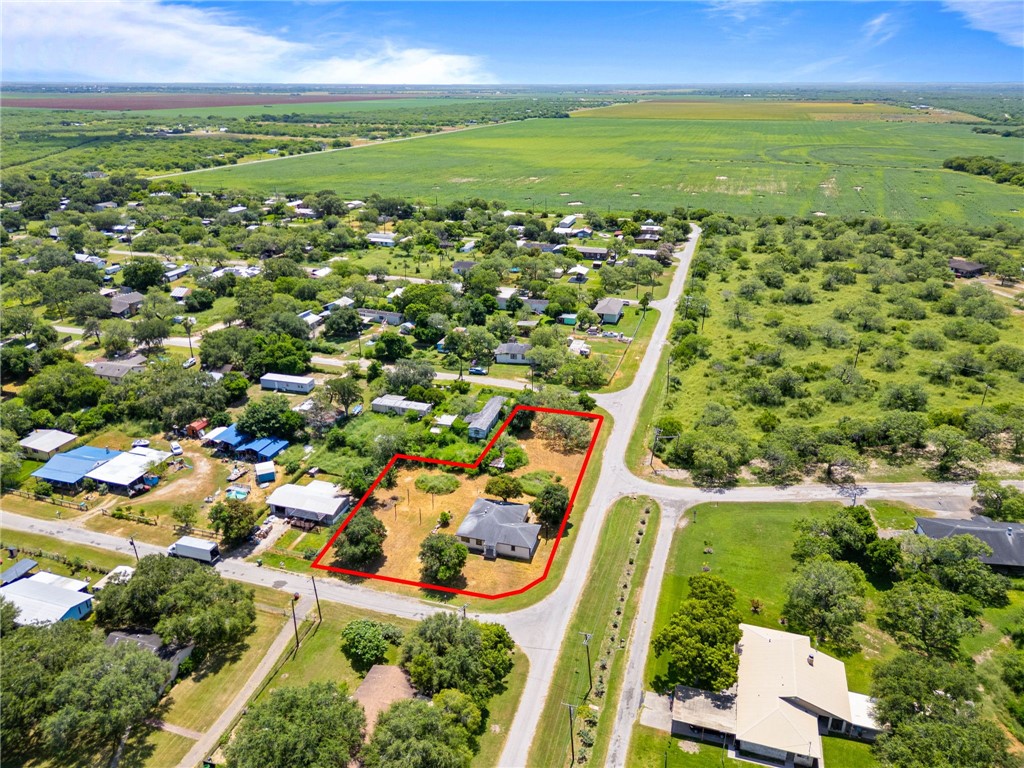 133 Lake Street Mathis, TX 78368 - Photo 12 of 17