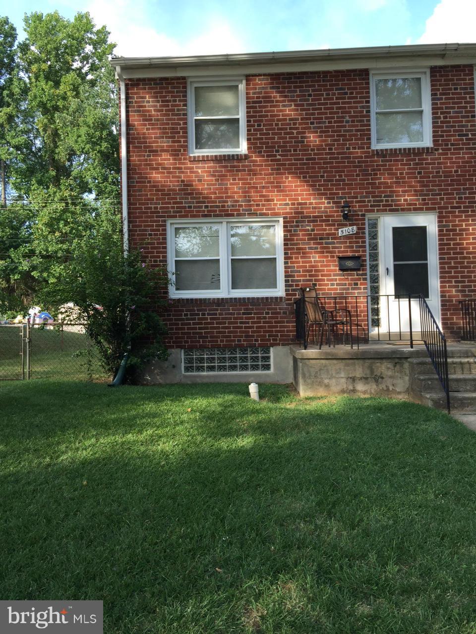 5108 Fredcrest Road Baltimore, MD 21229 - Photo 1 of 21 Exterior (Front)