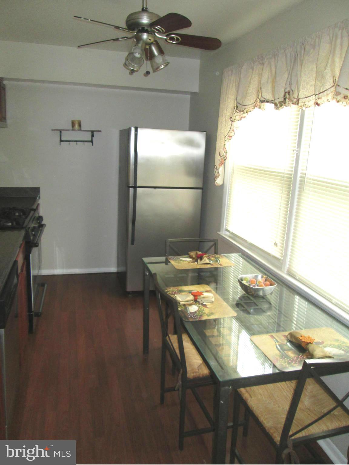 5108 Fredcrest Road Baltimore, MD 21229 - Photo 12 of 21 Kitchen
