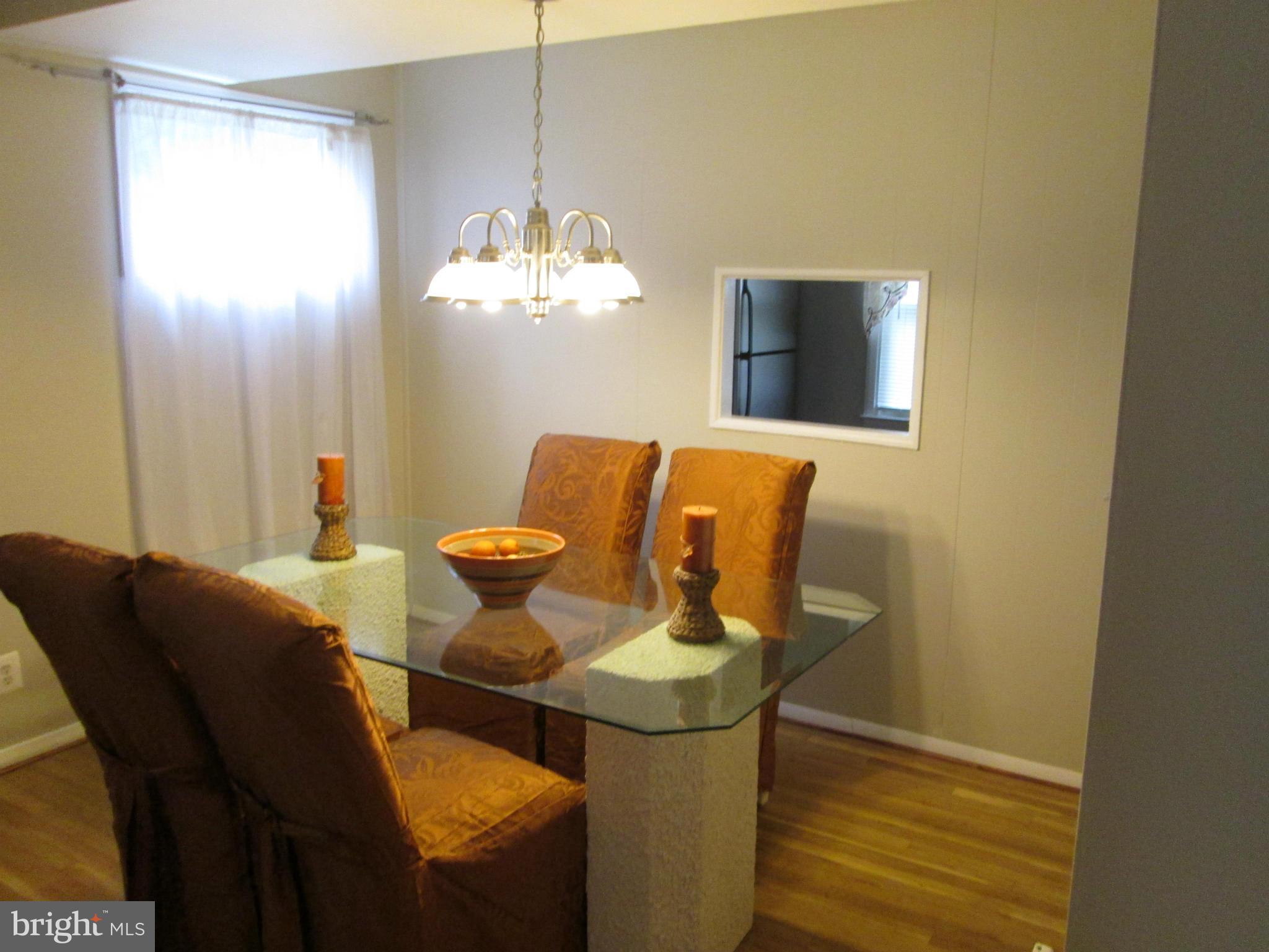 5108 Fredcrest Road Baltimore, MD 21229 - Photo 10 of 21 Dining Room