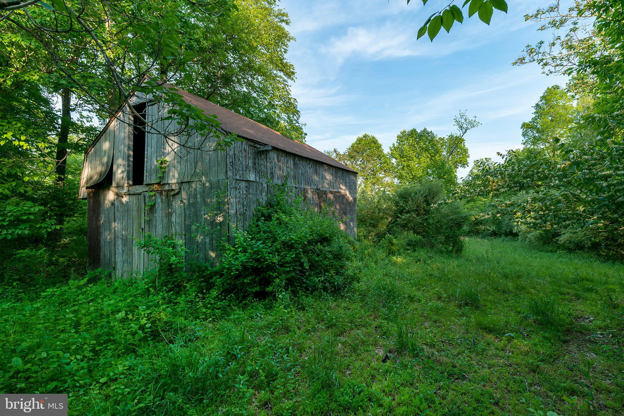 1300 Texter Mountain Road Reinholds, PA 17569 - Photo 21 of 32 Gallery Image 21