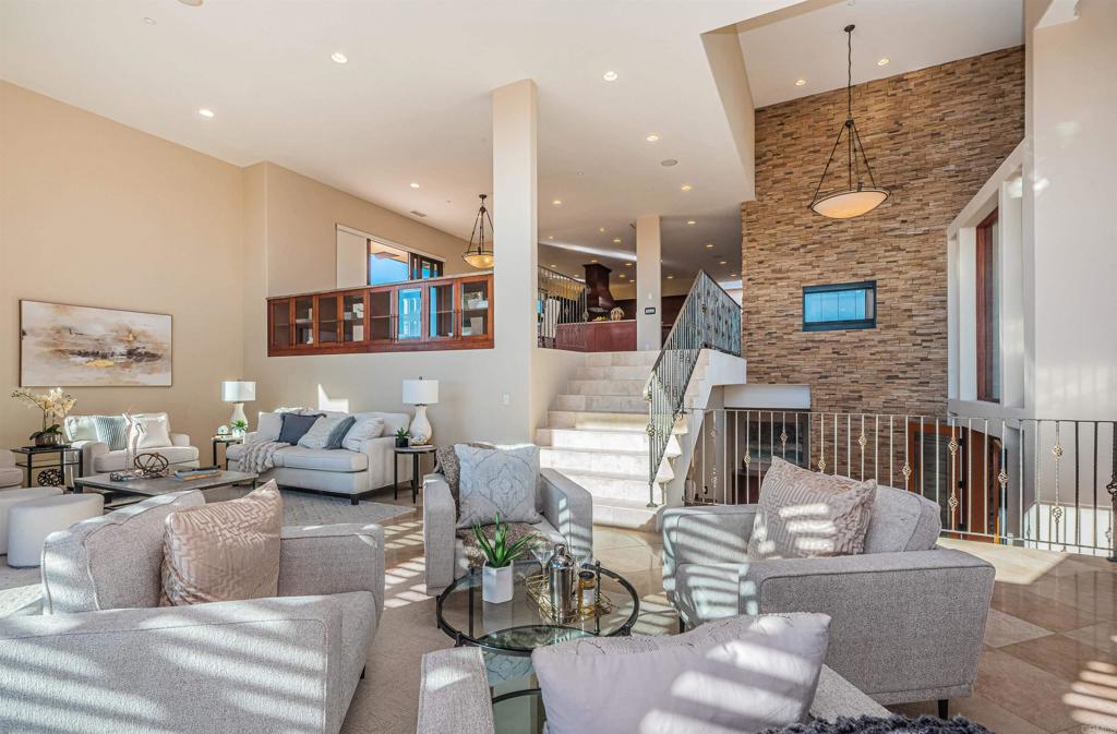 2362 Edgehill Road Vista, CA 92084 - Photo 14 of 62