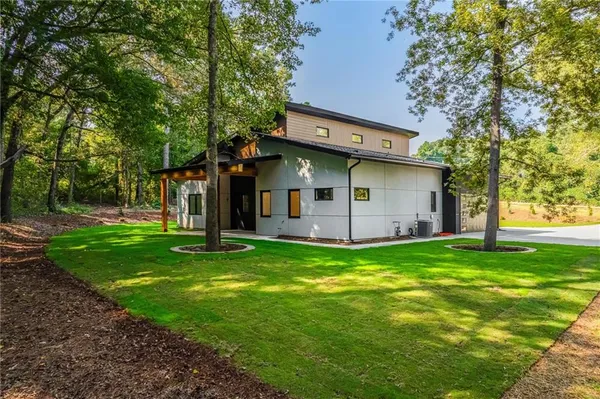 $869,500 | 670 Loganville Highway, Winder, GA 30680