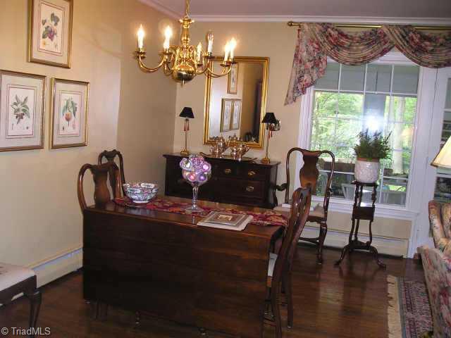 208 Kirk Road Greensboro, NC 27455 - Photo 4 of 8 Other. Din Rm
