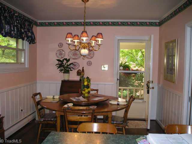 208 Kirk Road Greensboro, NC 27455 - Photo 5 of 8 Other. Brkfst Rm