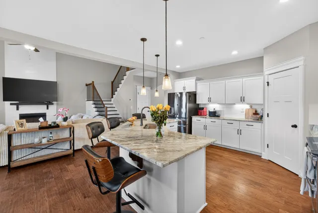 $750,000 | 308 Young Lane, Pleasant View, TN 37146