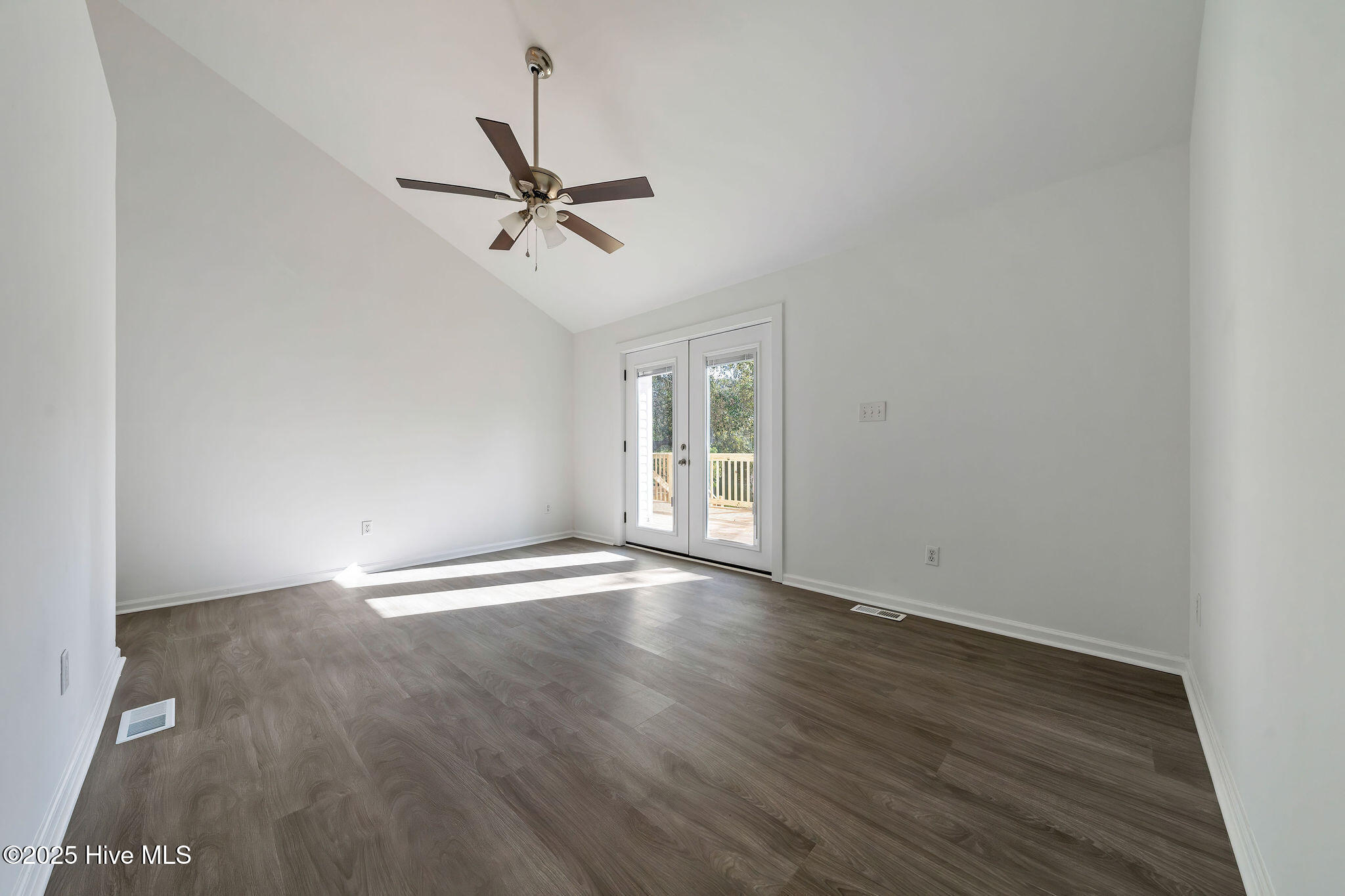 710 Summit Road Southport, NC 28461 - Photo 31 of 41 Master