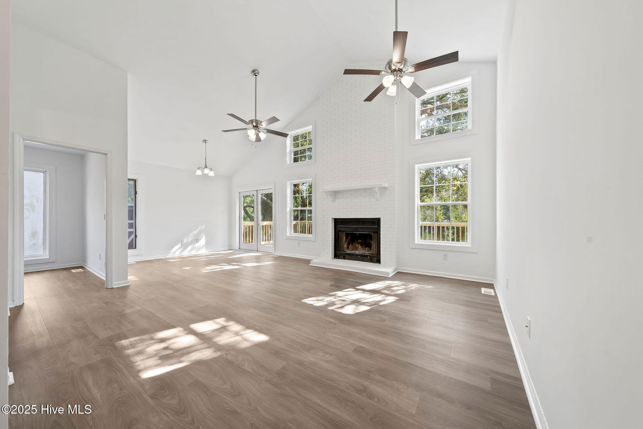 710 Summit Road Southport, NC 28461 - Photo 4 of 41 710SummitRd-21