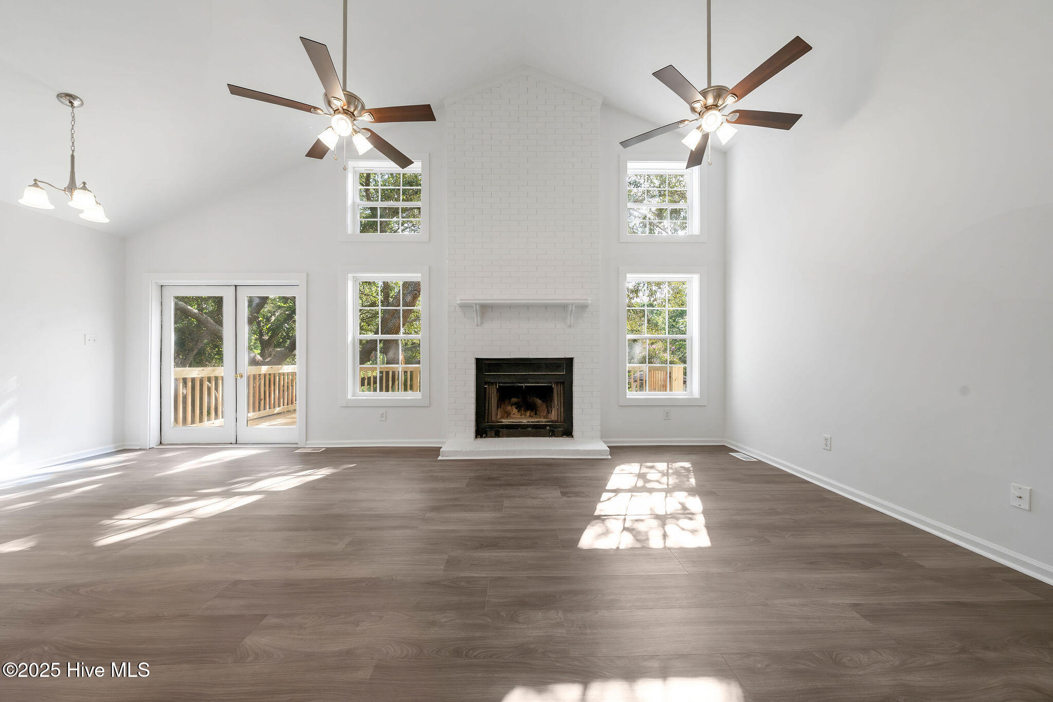 710 Summit Road Southport, NC 28461 - Photo 6 of 41 710SummitRd-24