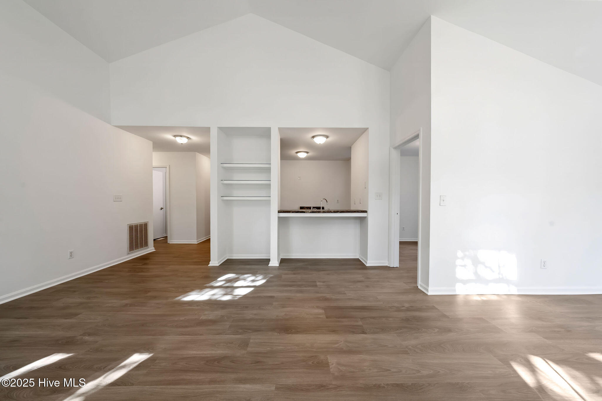 710 Summit Road Southport, NC 28461 - Photo 7 of 41 710SummitRd-39