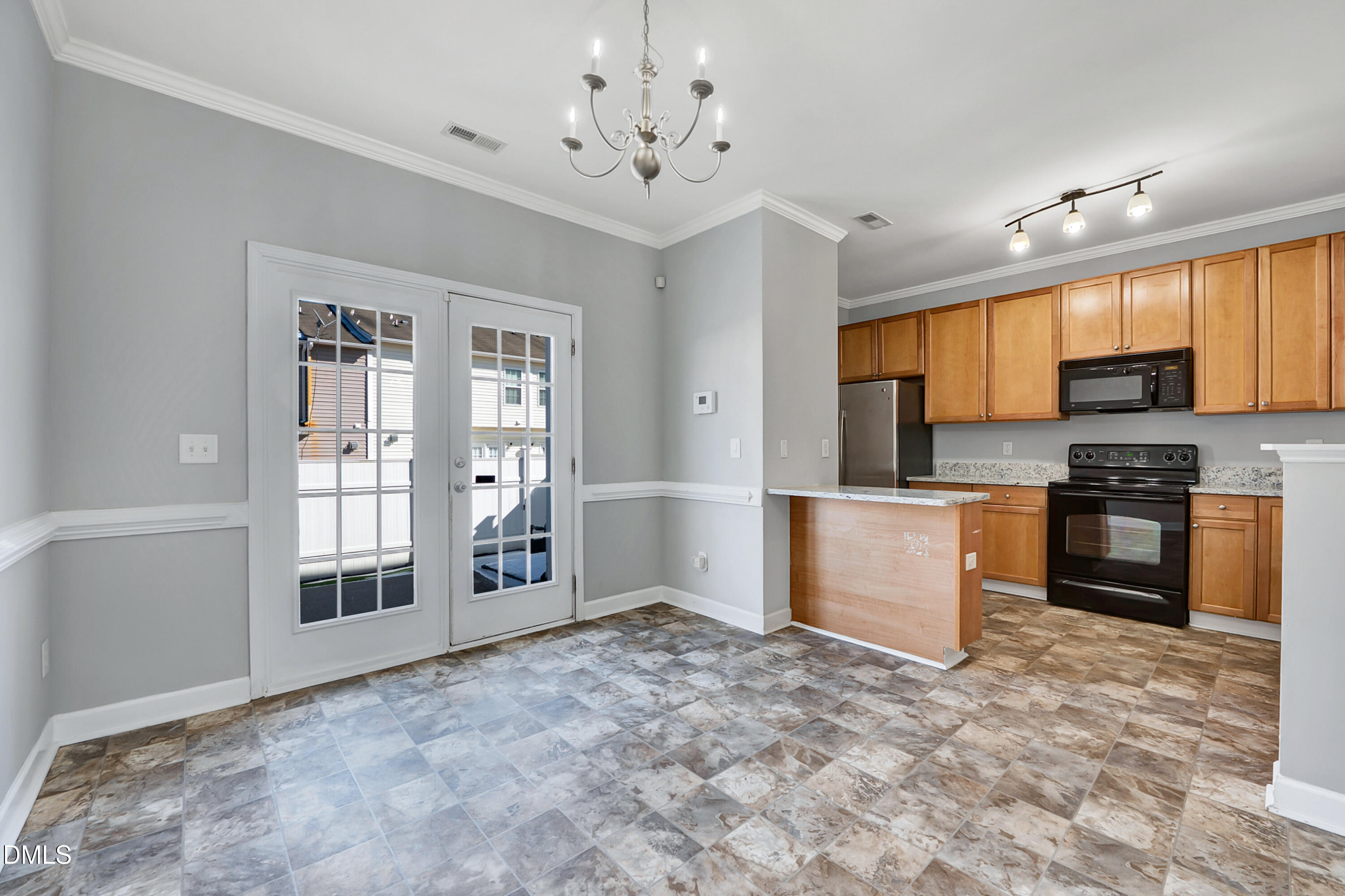 8322 Boca Point Raleigh, NC 27616 - Photo 10 of 35 11-8322 Boca Point-11