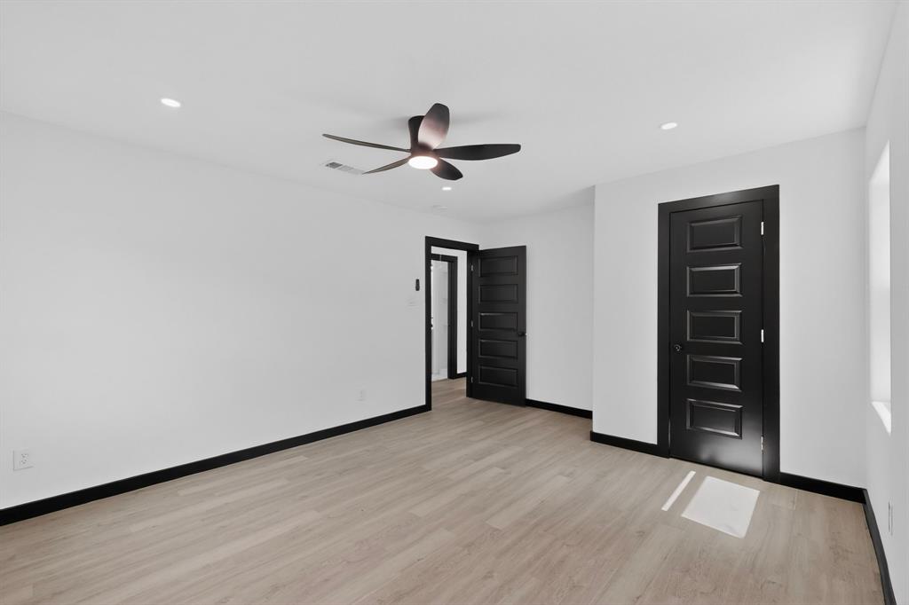 1624 Houghton Road Dallas, TX 75217 - Photo 22 of 40
