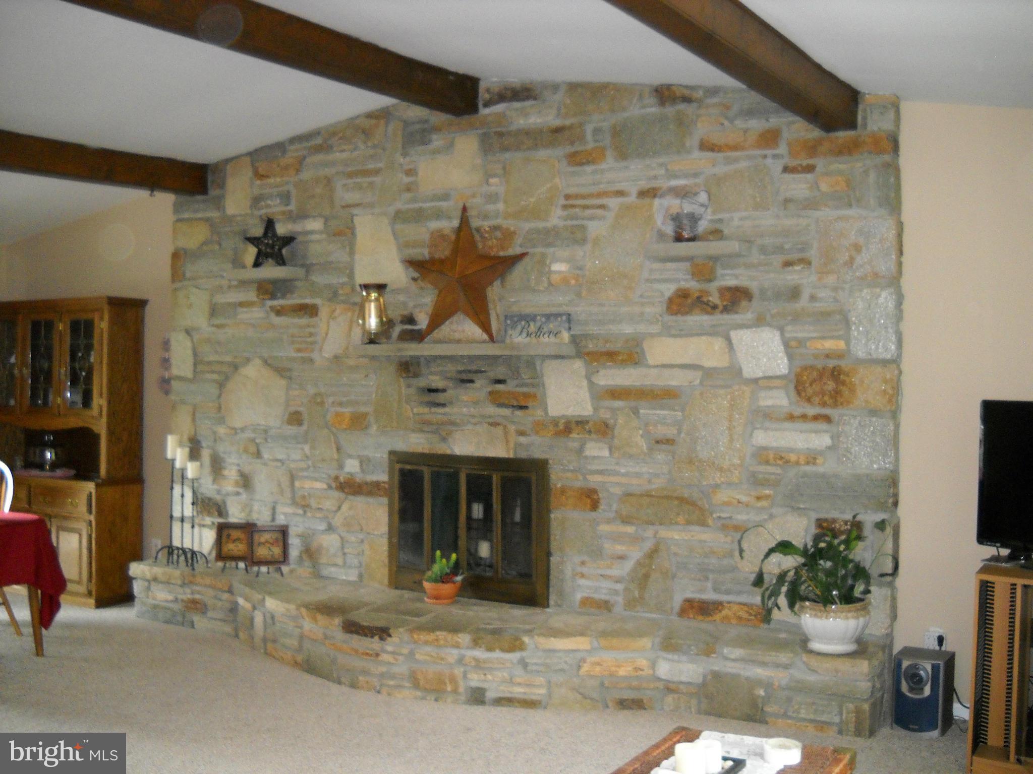 1811 Dennings Road New Windsor, MD 21776 - Photo 18 of 29 Interior (General)