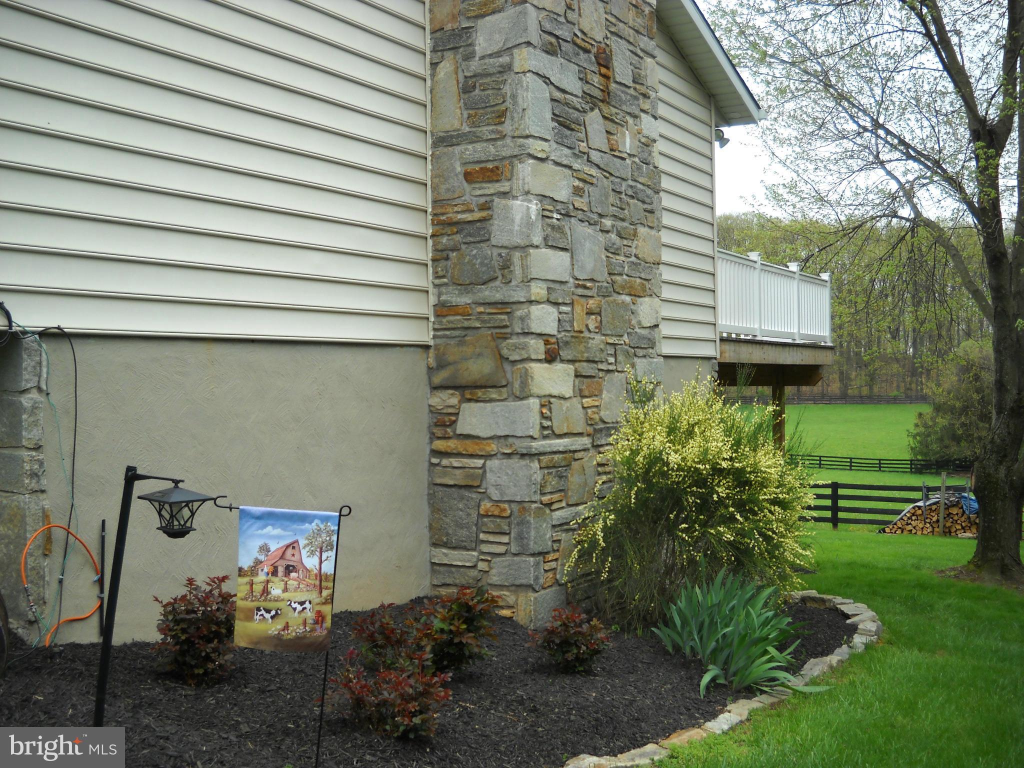 1811 Dennings Road New Windsor, MD 21776 - Photo 21 of 29 Exterior (General)