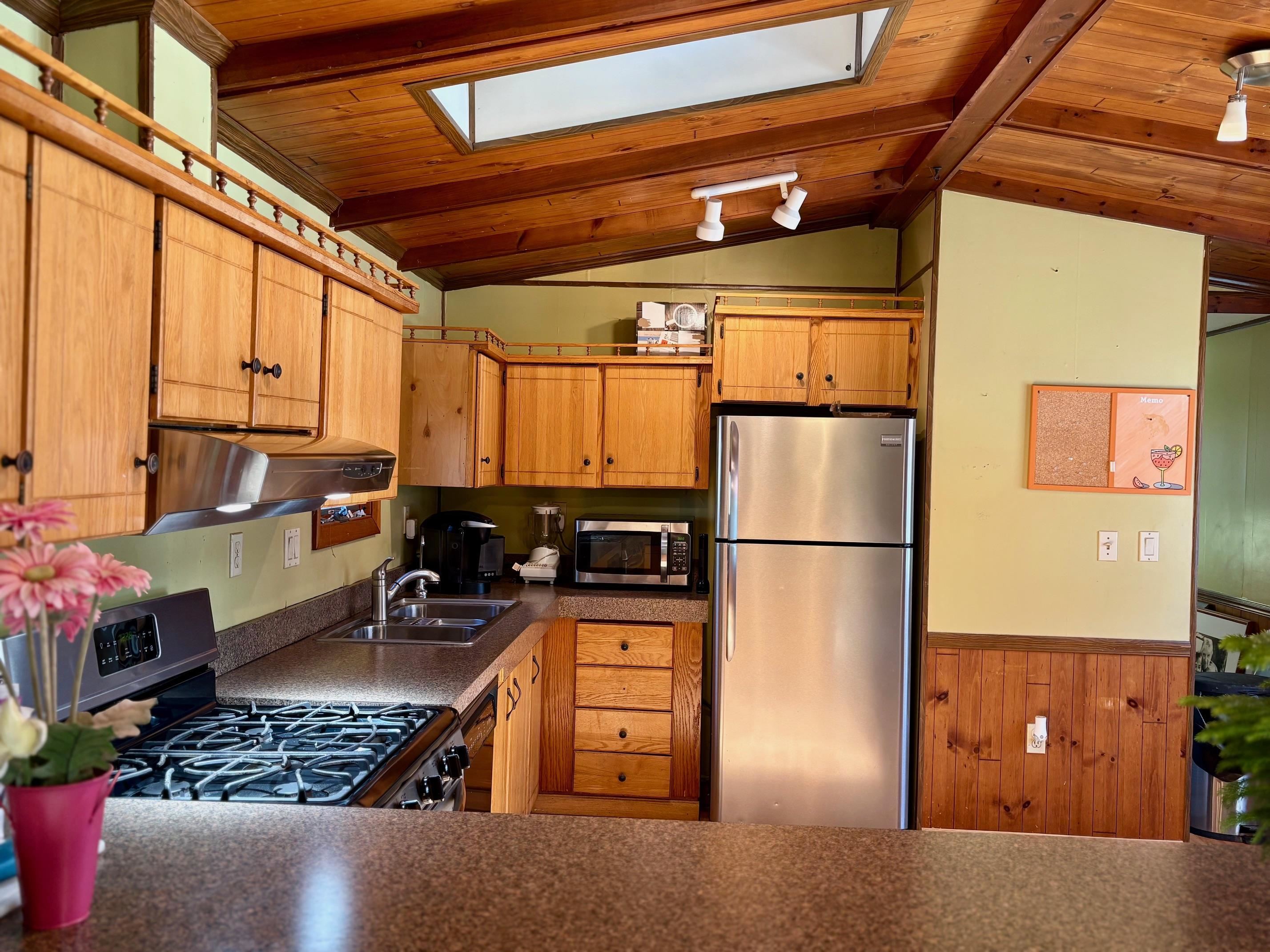 176 Lower Collins Street Seabrook, NH 03874 - Photo 5 of 21