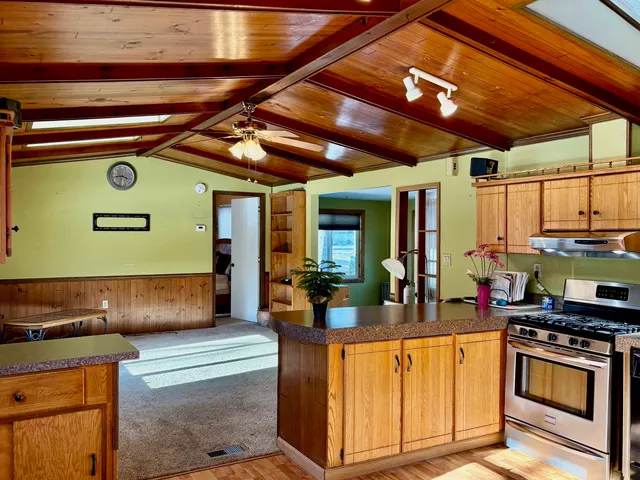 $229,000 | 176 Lower Collins Street, Seabrook, NH 03874