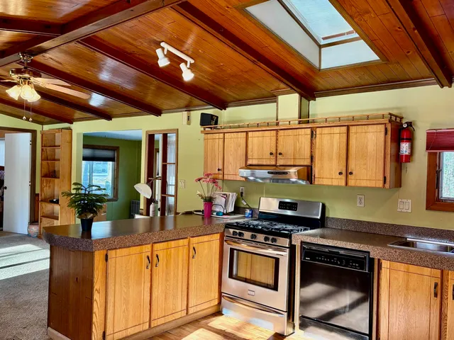 $229,000 | 176 Lower Collins Street, Seabrook, NH 03874