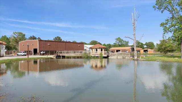 a view of a lake with houses
