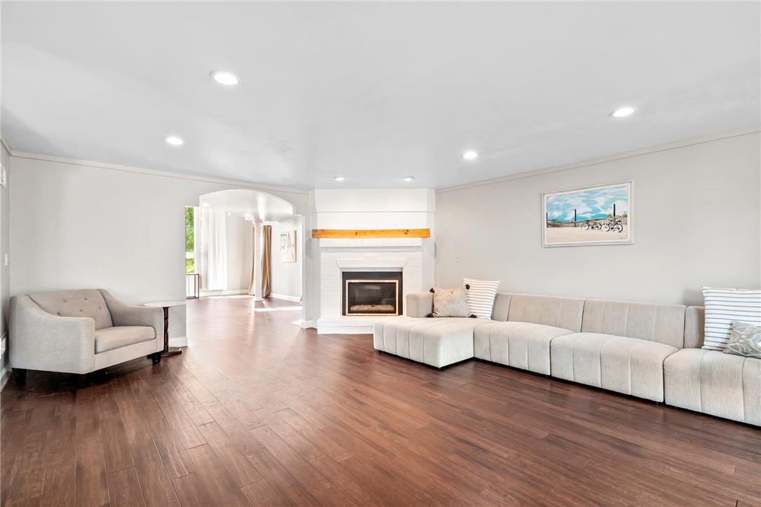2230 Greenwood Road Allentown, PA 18103 - Photo 22 of 86