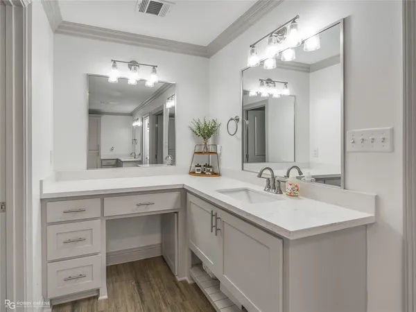 $425,000 | 396 Collinswood Road, Stonewall, LA 71078