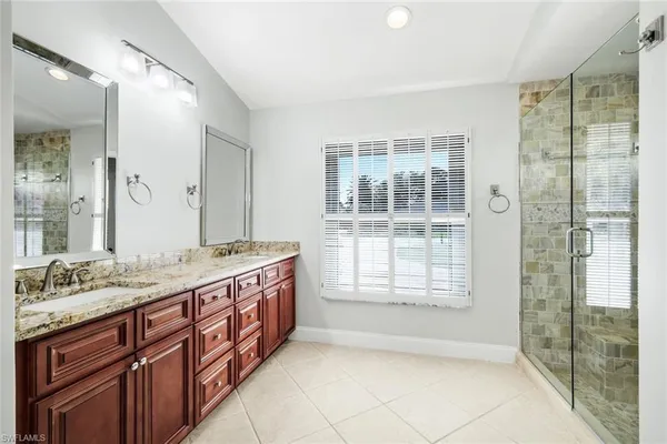 $750,000 | 28584 Clinton Lane, Bonita Springs, FL 34134