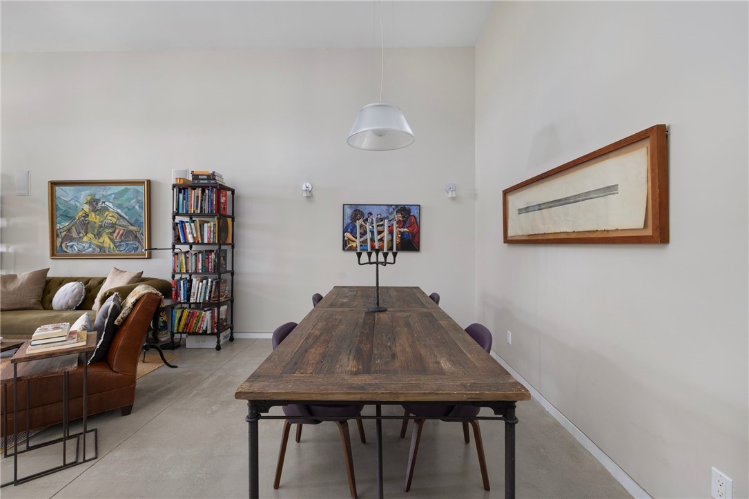 426 Spring Street, Unit 101 Newport, RI 02840 - Photo 14 of 37