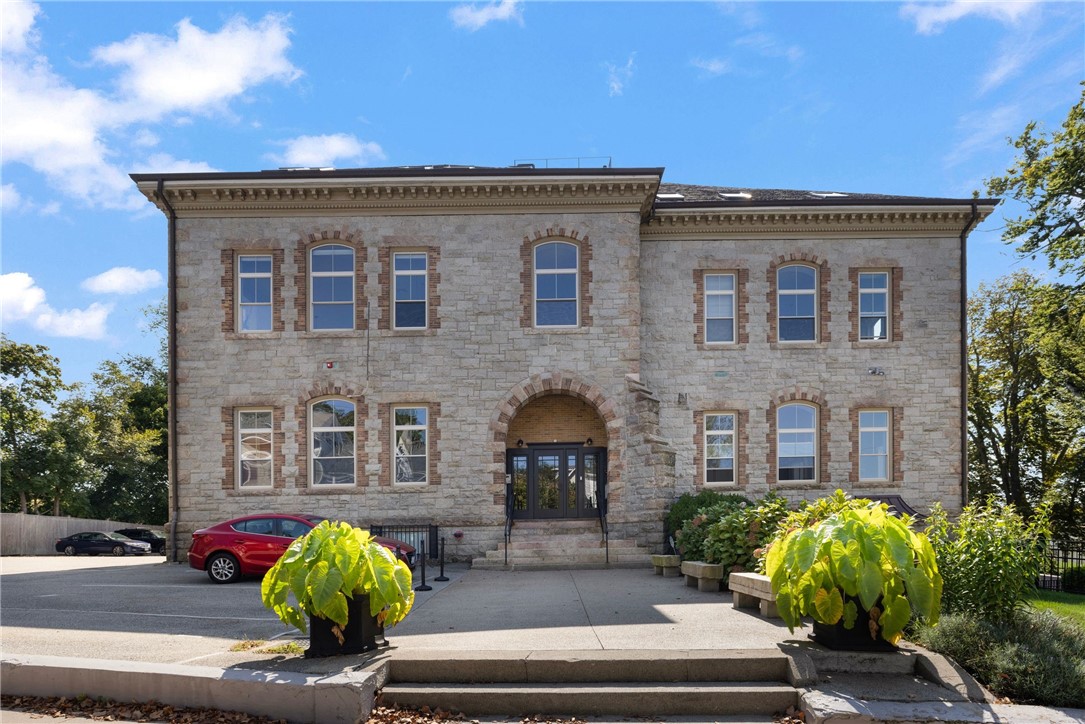 426 Spring Street, Unit 101 Newport, RI 02840 - Photo 28 of 37