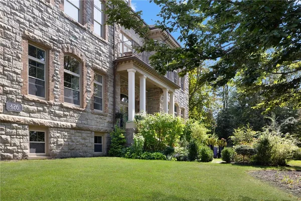 $5,000 | 426 Spring Street, Unit 101, Newport, RI 02840