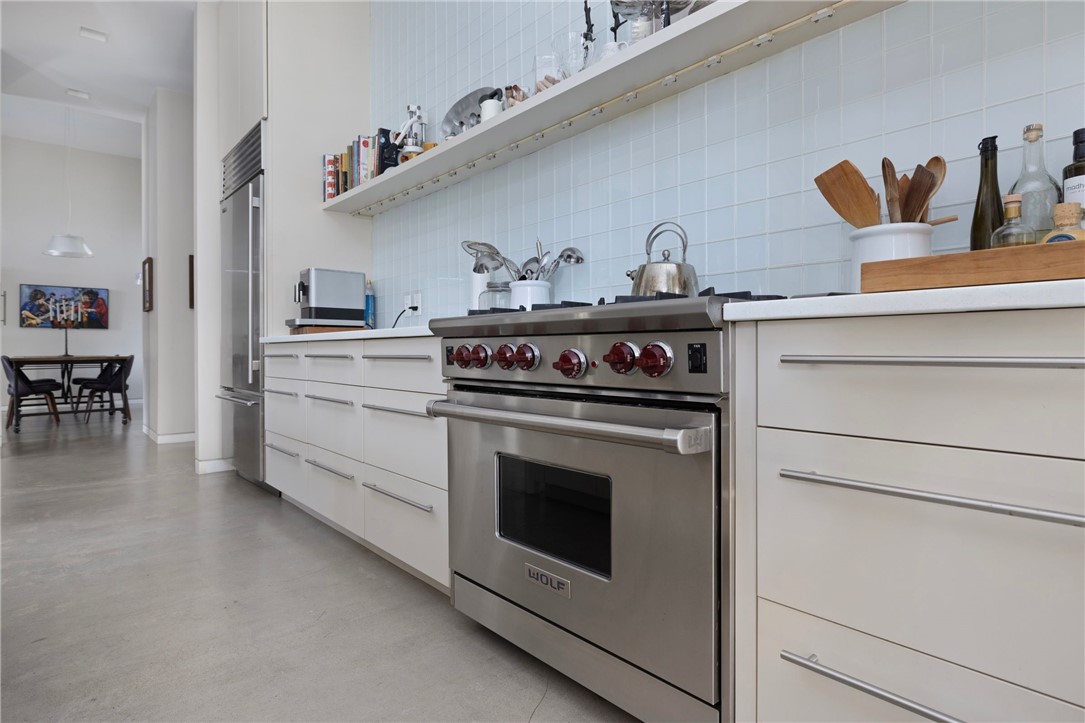 426 Spring Street, Unit 101 Newport, RI 02840 - Photo 9 of 37