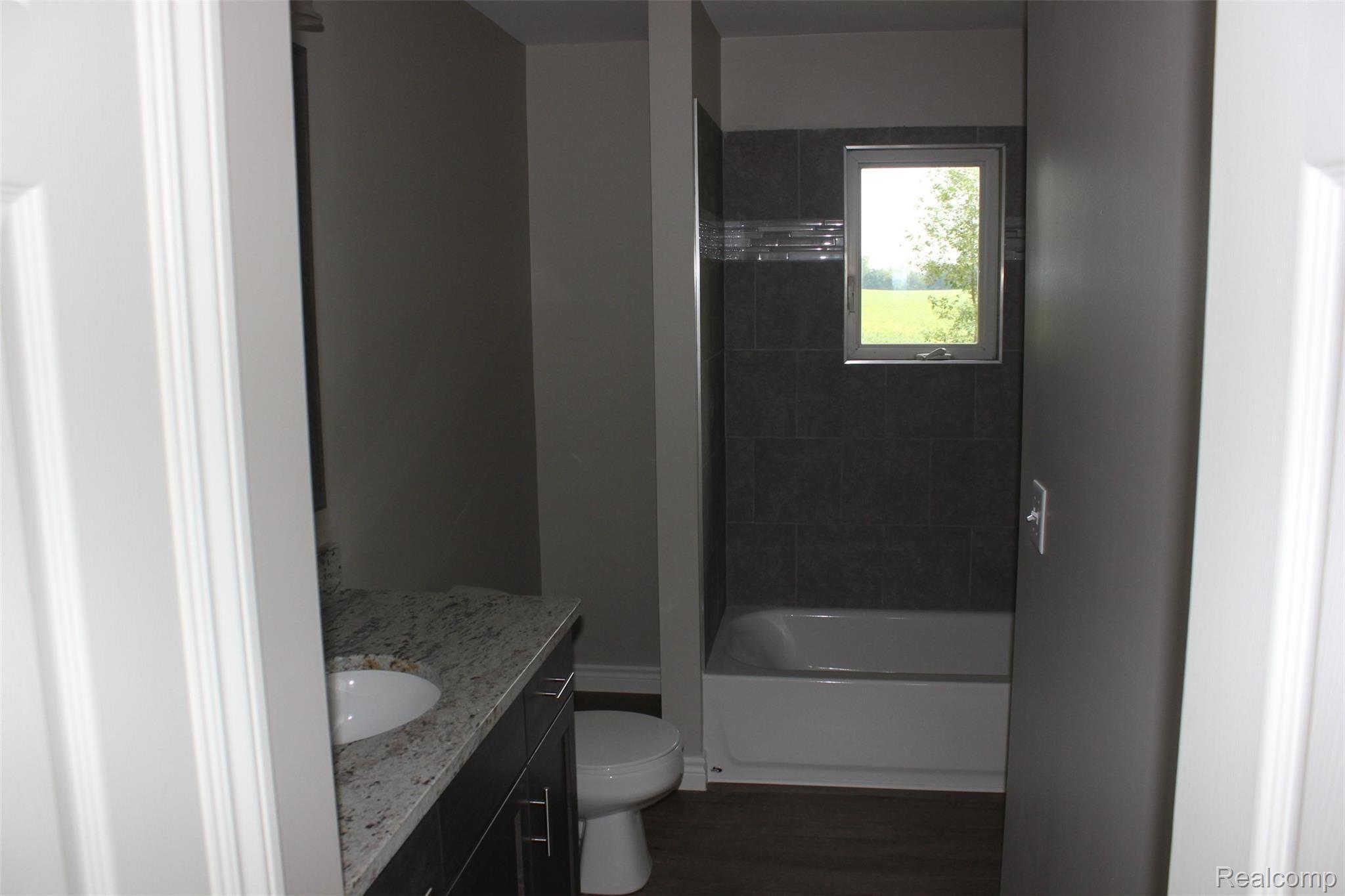 7170 West Hayner Road Fowlerville, MI 48836 - Photo 11 of 24 IMG_6578.JPG