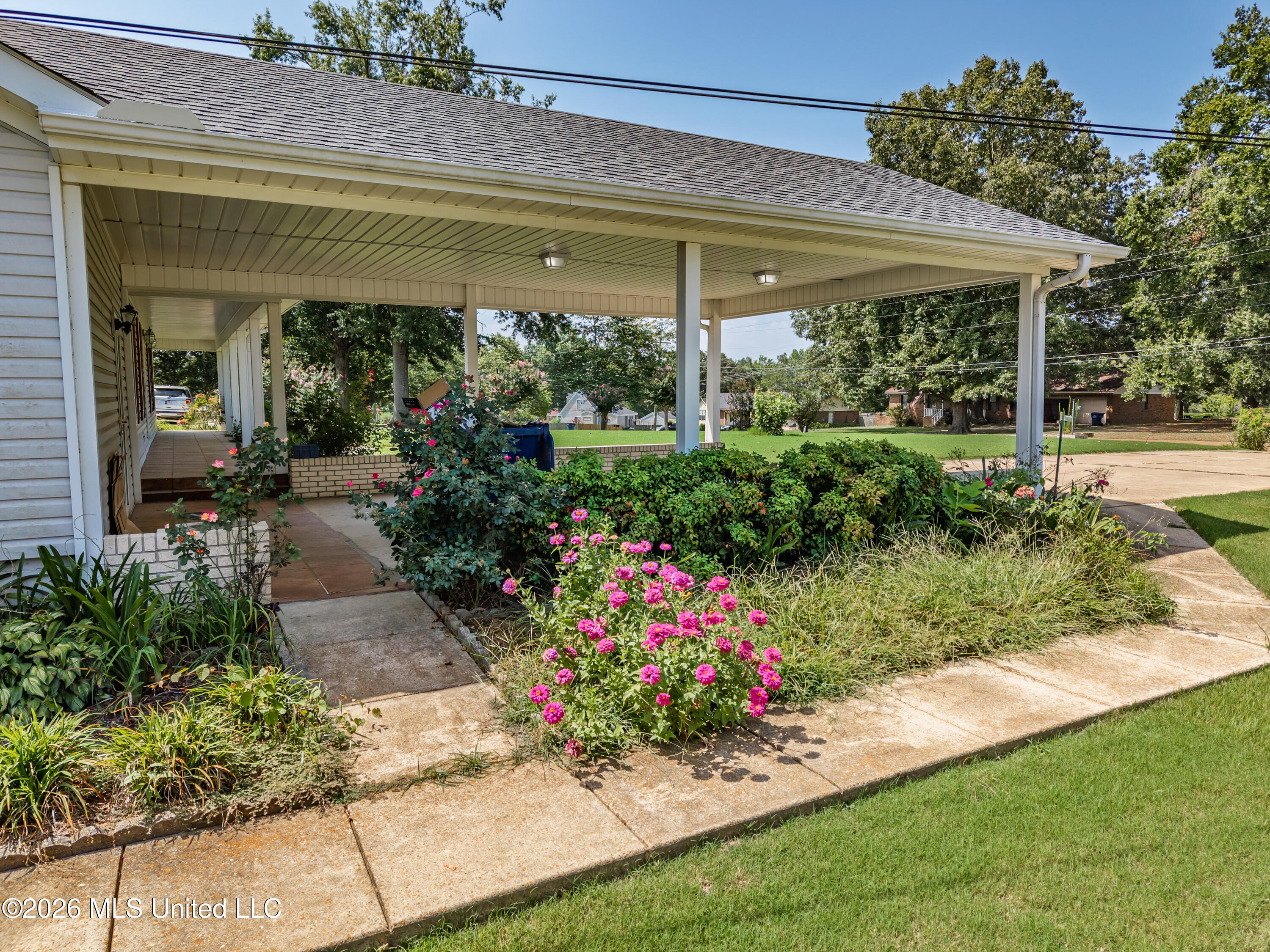 147 Hemlock Road Batesville, MS 38606 - Photo 14 of 41 147 Hemlock Rd Batesville MS_2026-08-17_
