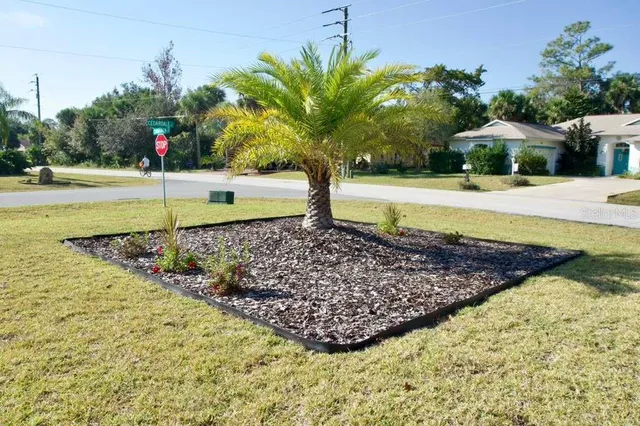 $599,900 | 3 Cedardale Court, Palm Coast, FL 32137